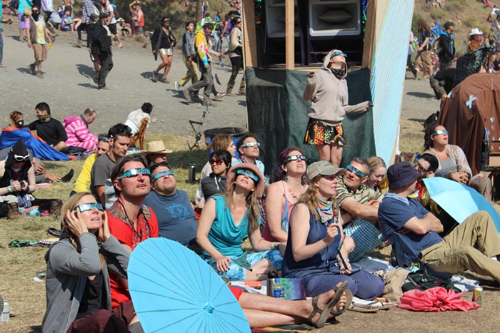I Watched the Eclipse With 70,000 Hippies on an Oregon Prairie